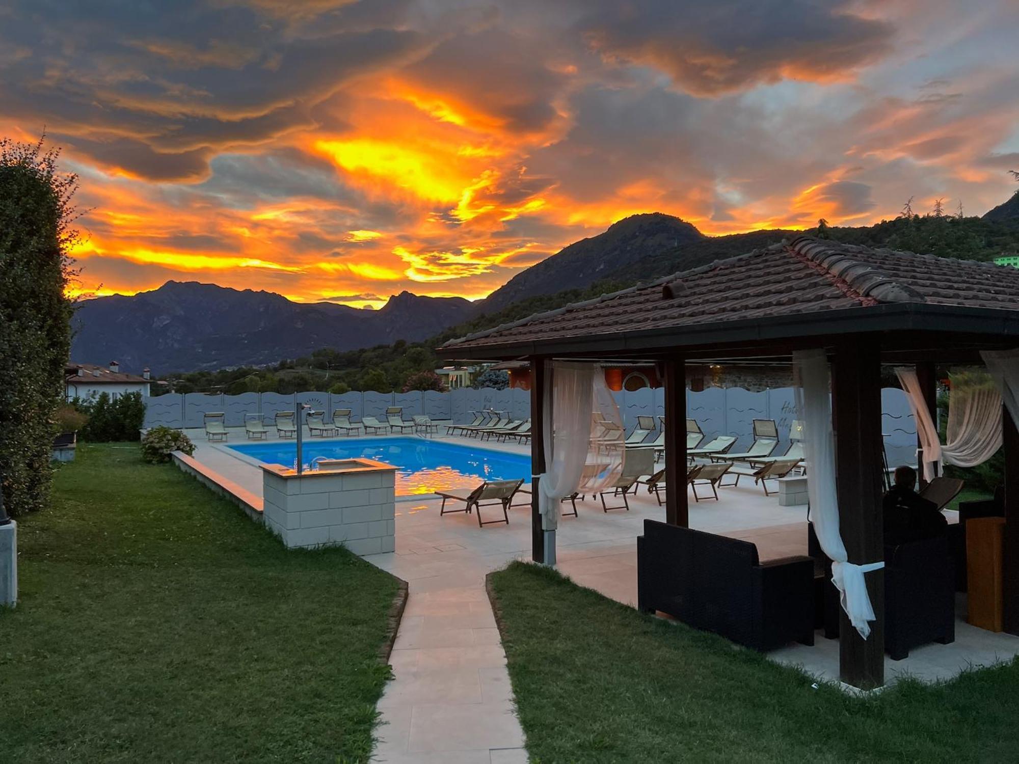 Hotel Merloni Грандола-ед-Унити Экстерьер фото
