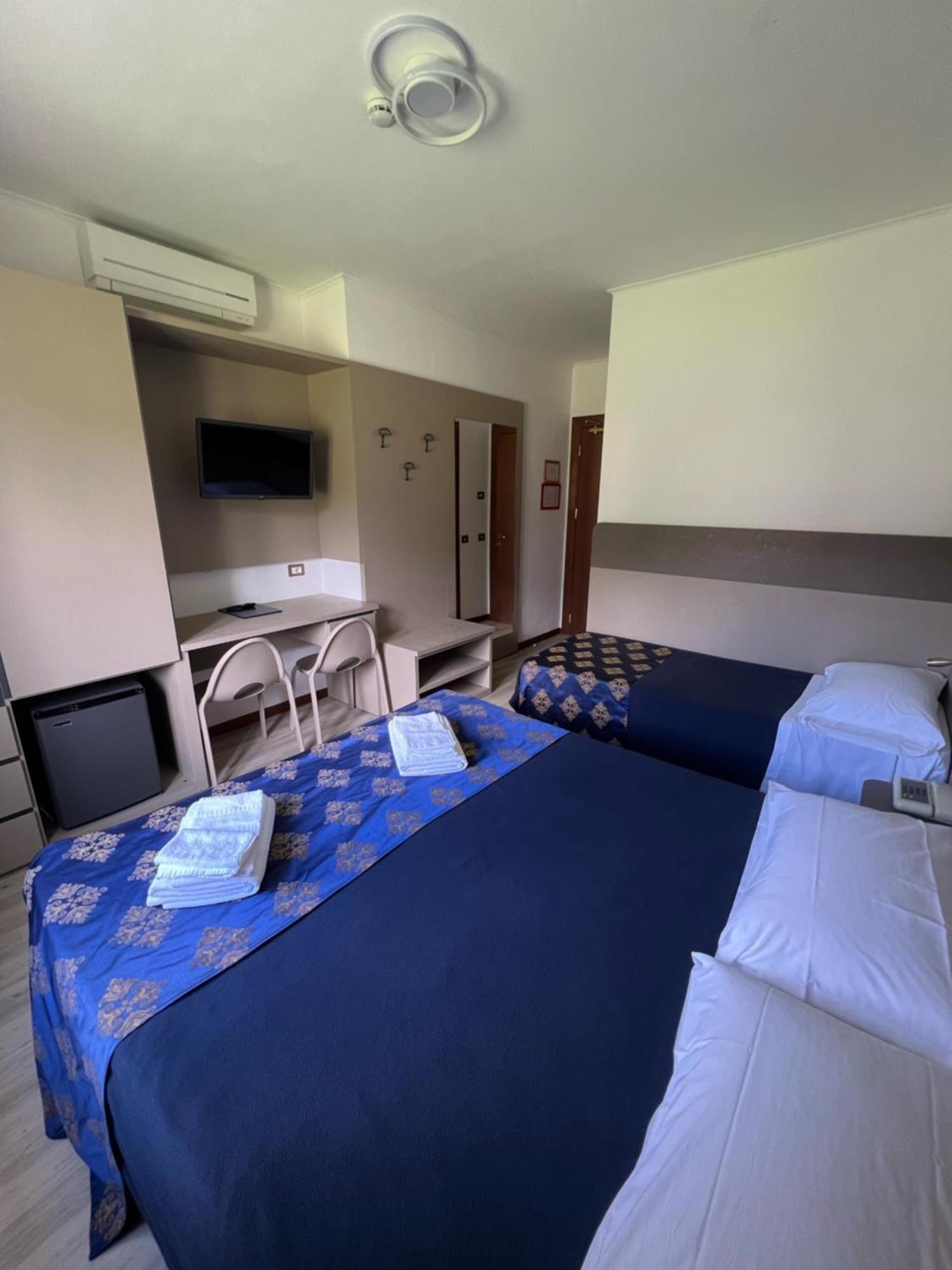 Hotel Merloni Грандола-ед-Унити Экстерьер фото